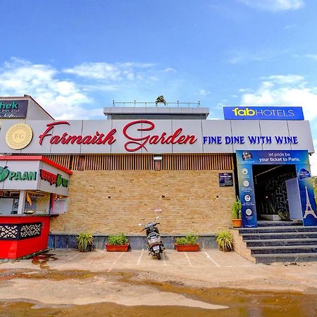 Collection O Hotel Farmaish Garden Chinchvad Dış mekan fotoğraf